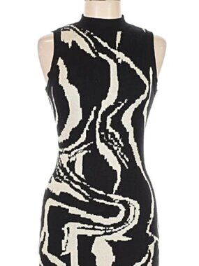 Sleeveless Black & White Abstract Knit Dress